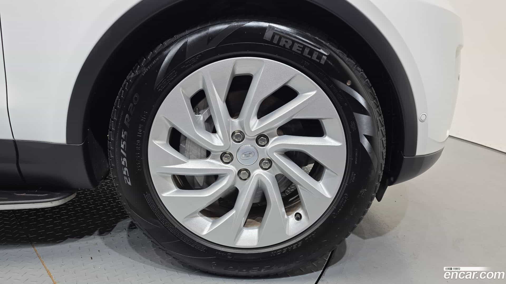 Discovery Land Rover 2024.11-OUTER-005