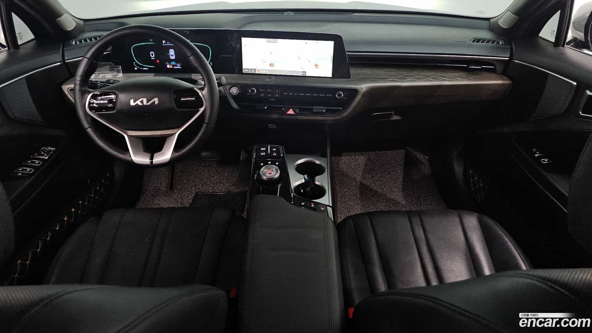 K8 Kia 2023.0-INNER-007