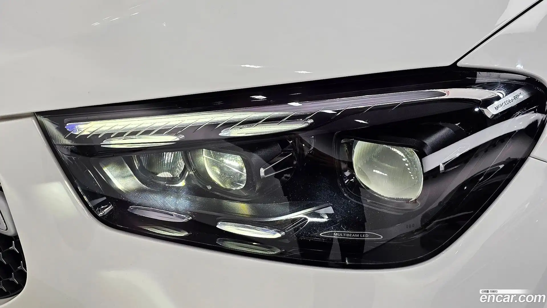 GLE-Class Mercedes-Benz 2025.0-OUTER-032