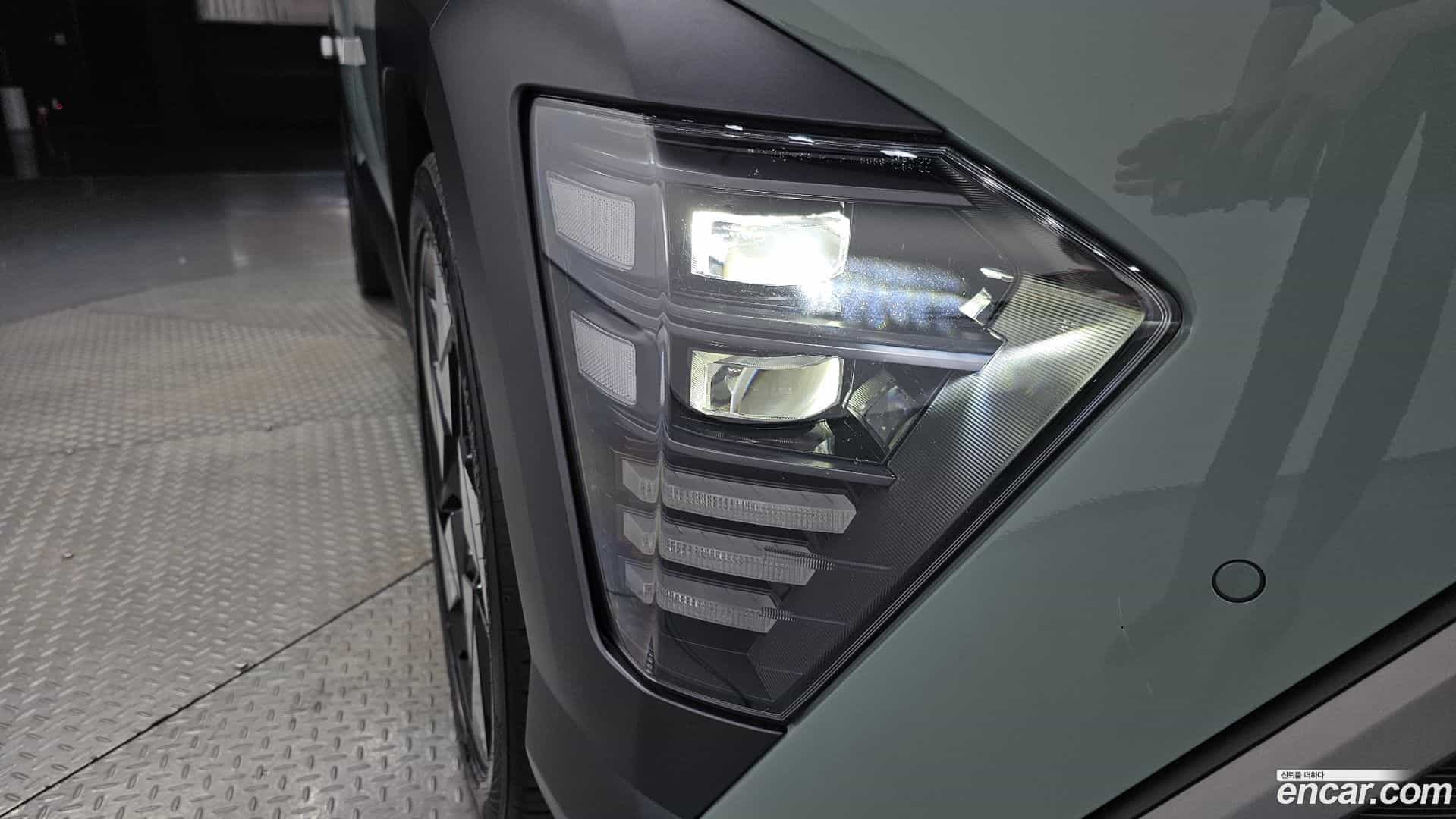 Kona Hyundai 2023.5-OUTER-032