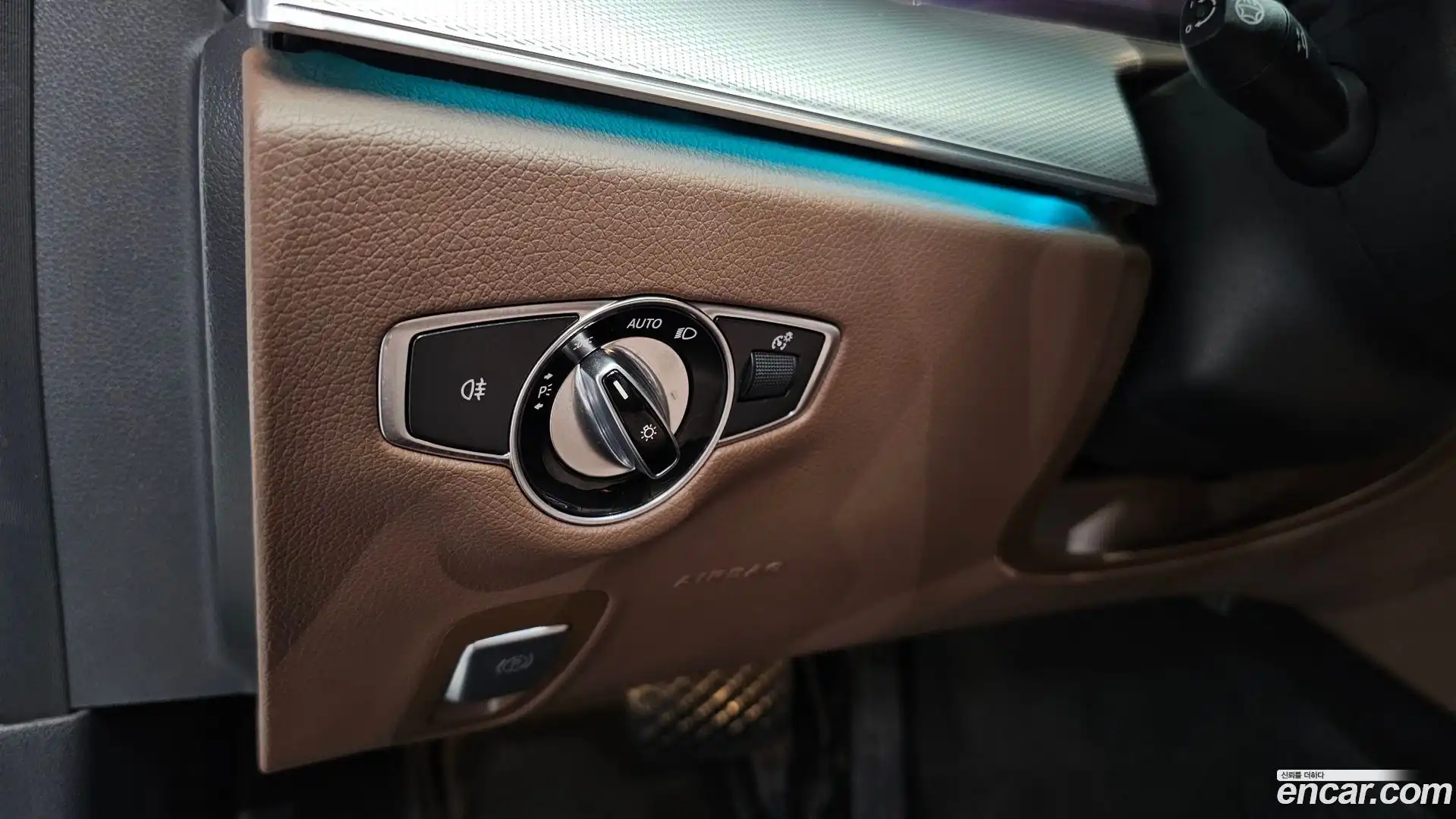 E-Class Mercedes-Benz 2019.6-OPTION-023