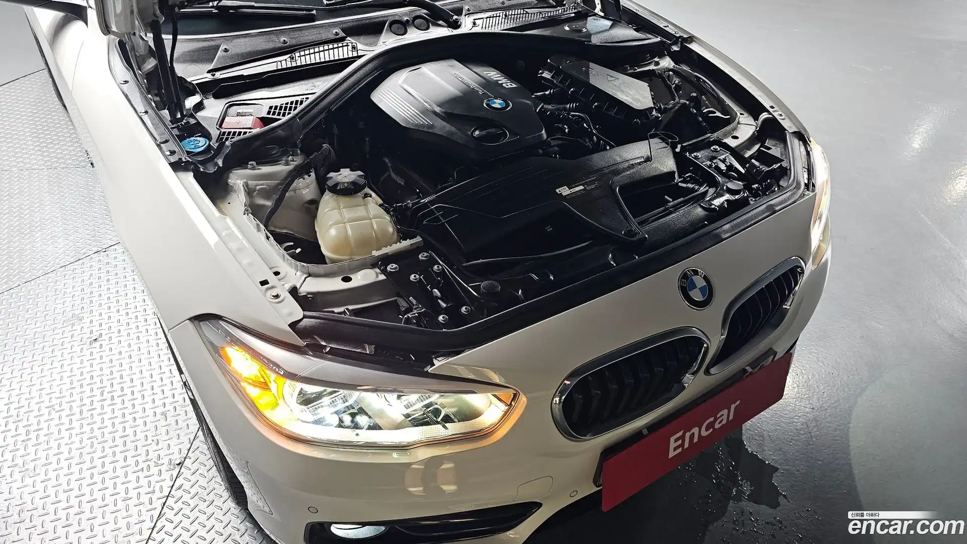 1-Series BMW 2017.8-OUTER-006