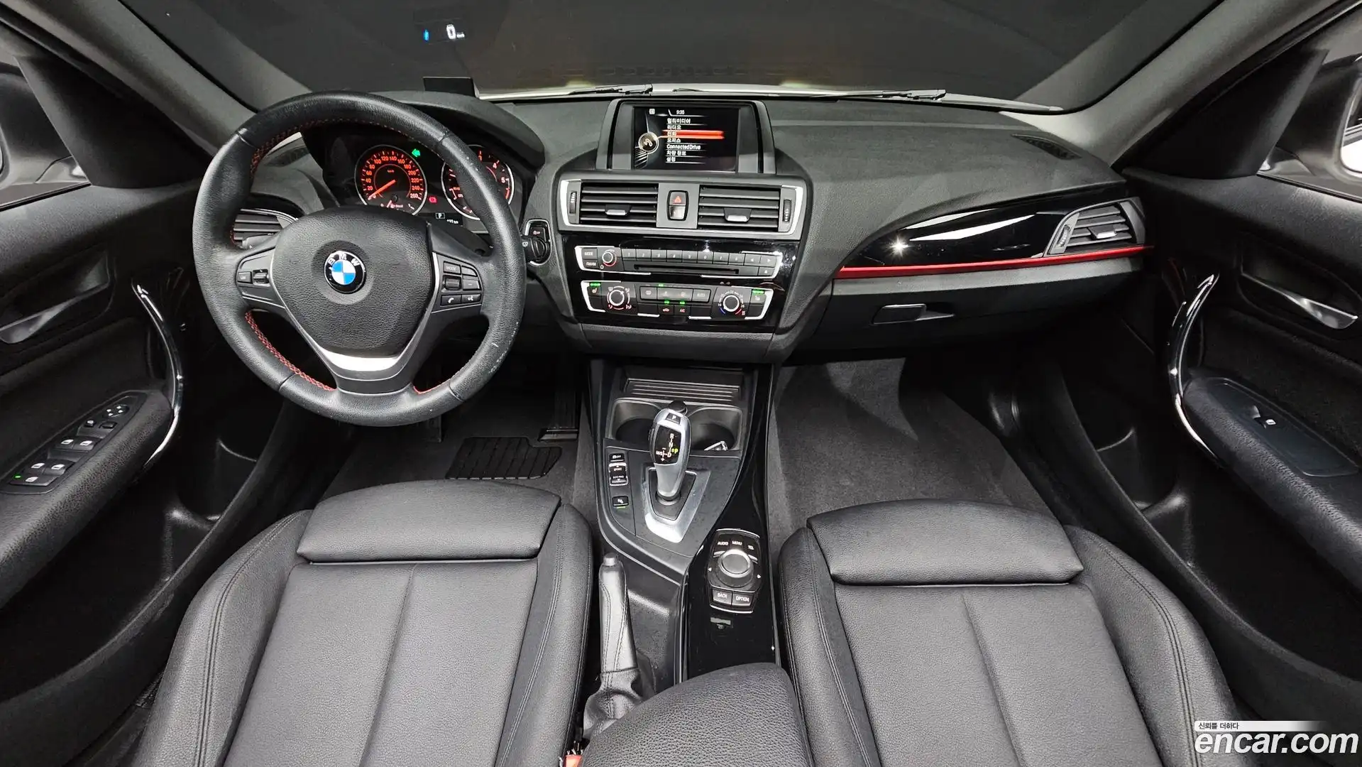 1-Series BMW 2017.8-INNER-007