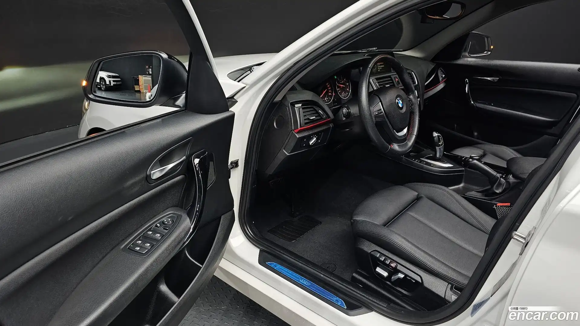 1-Series BMW 2017.8-INNER-010