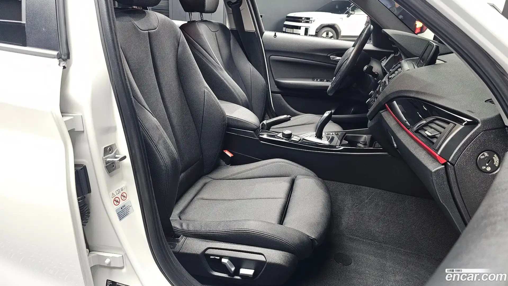 1-Series BMW 2017.8-INNER-036