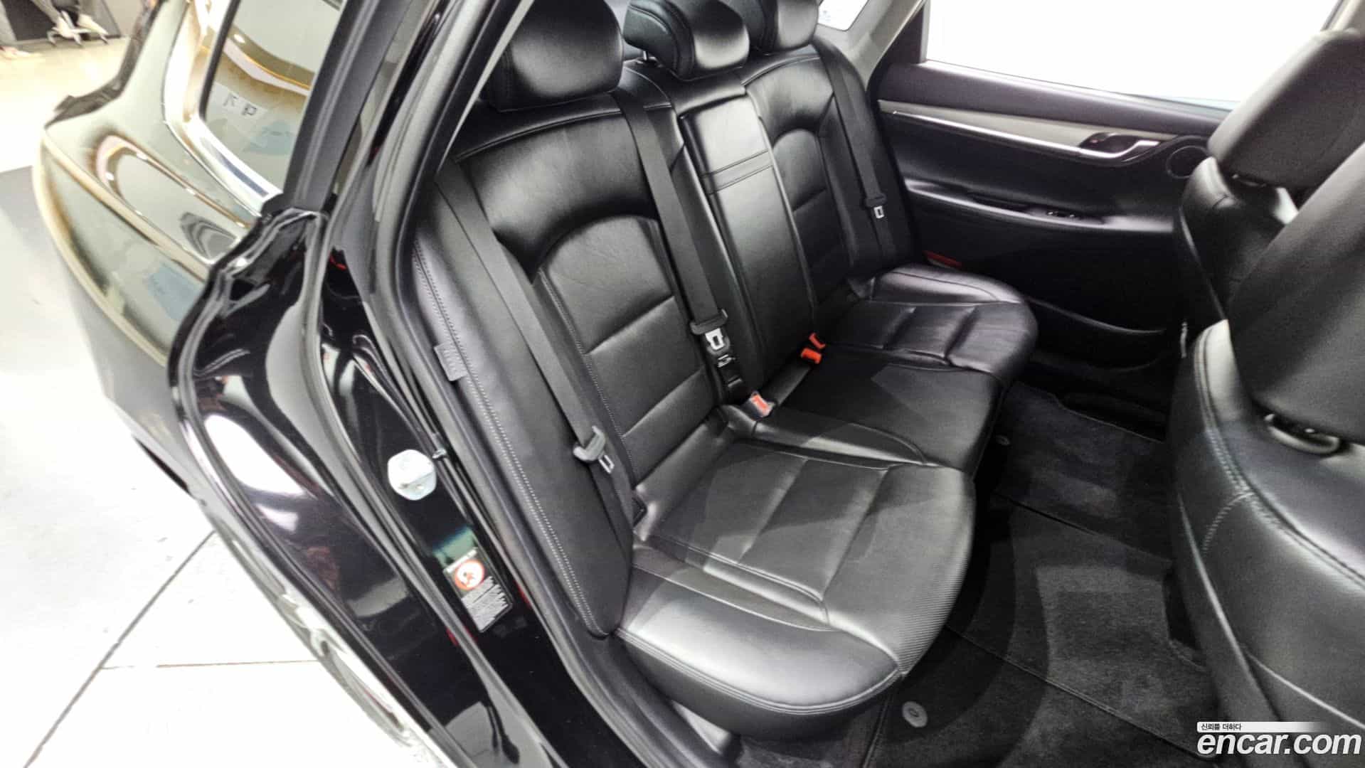Grandeur Hyundai 2021.3-OPTION-015