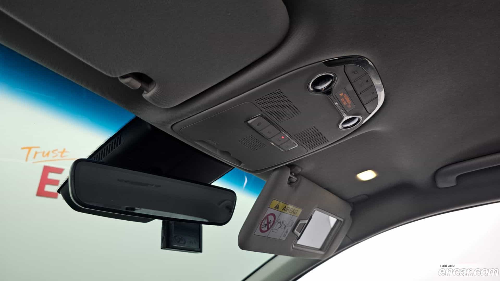 Grandeur Hyundai 2021.3-OPTION-023