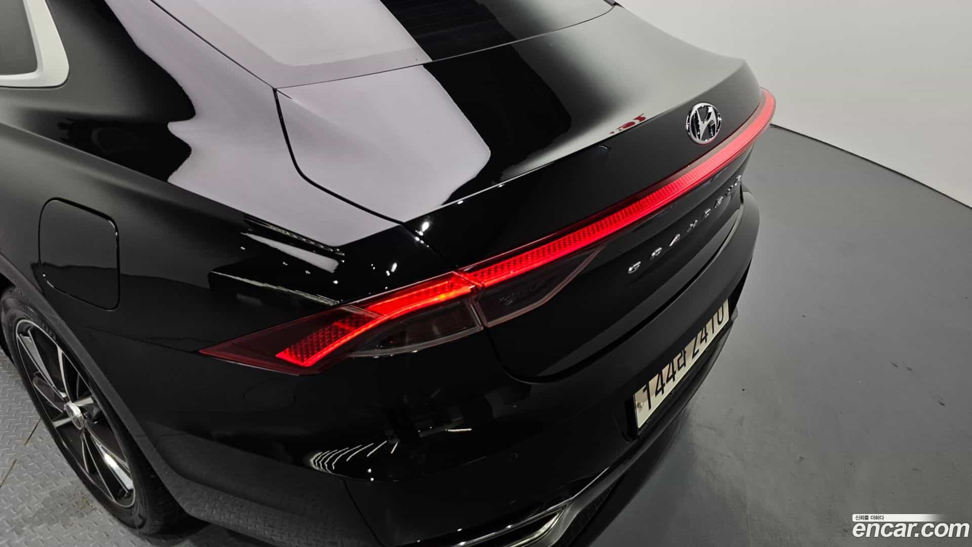 Grandeur Hyundai 2021.3-OUTER-033