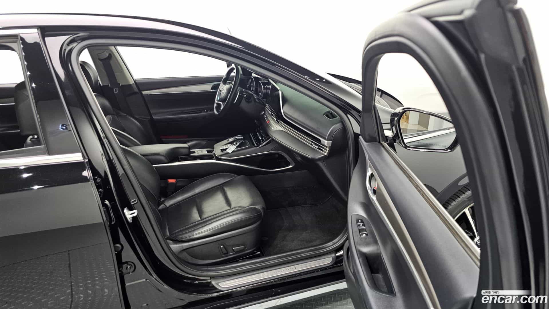 Grandeur Hyundai 2021.3-INNER-036