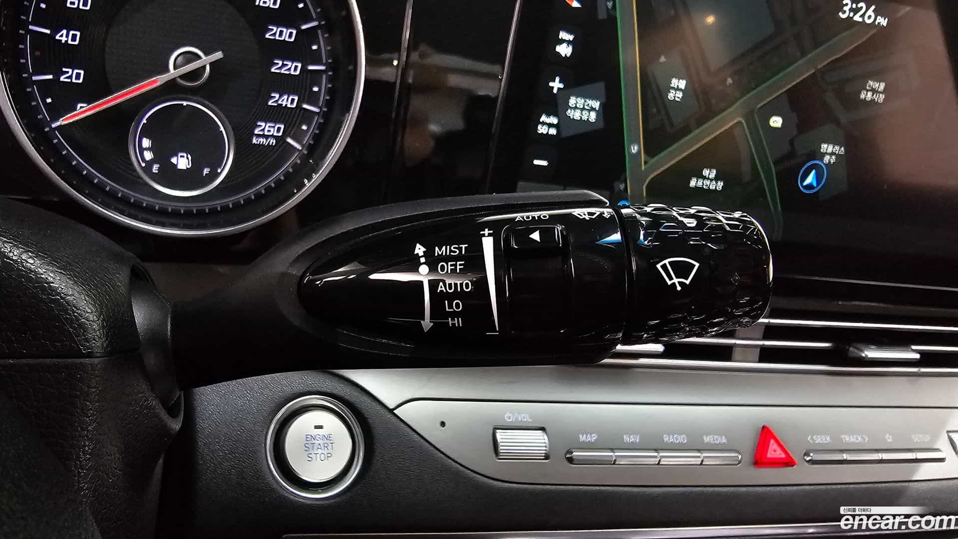 Grandeur Hyundai 2021.3-OPTION-040