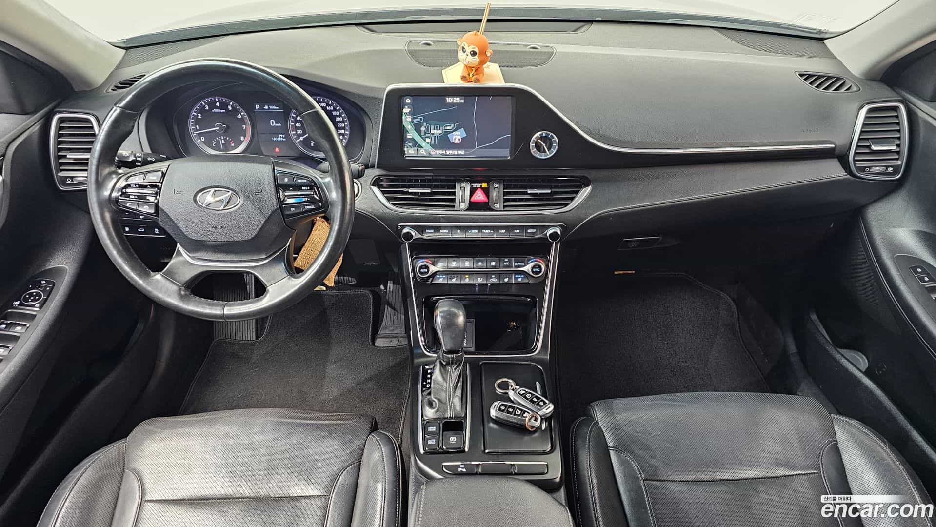 Grandeur Hyundai 2017.0-INNER-007