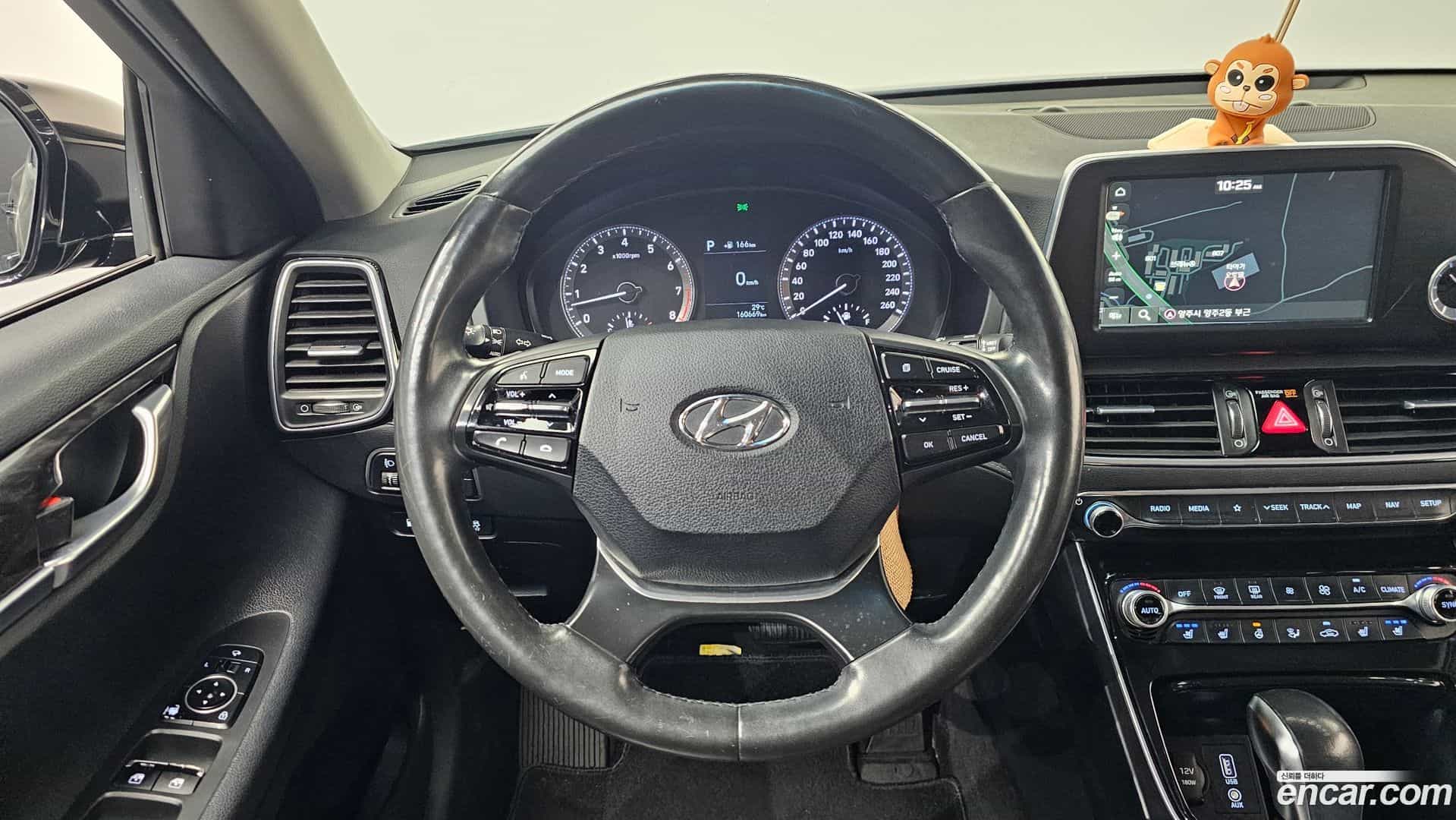 Grandeur Hyundai 2017.0-OPTION-016