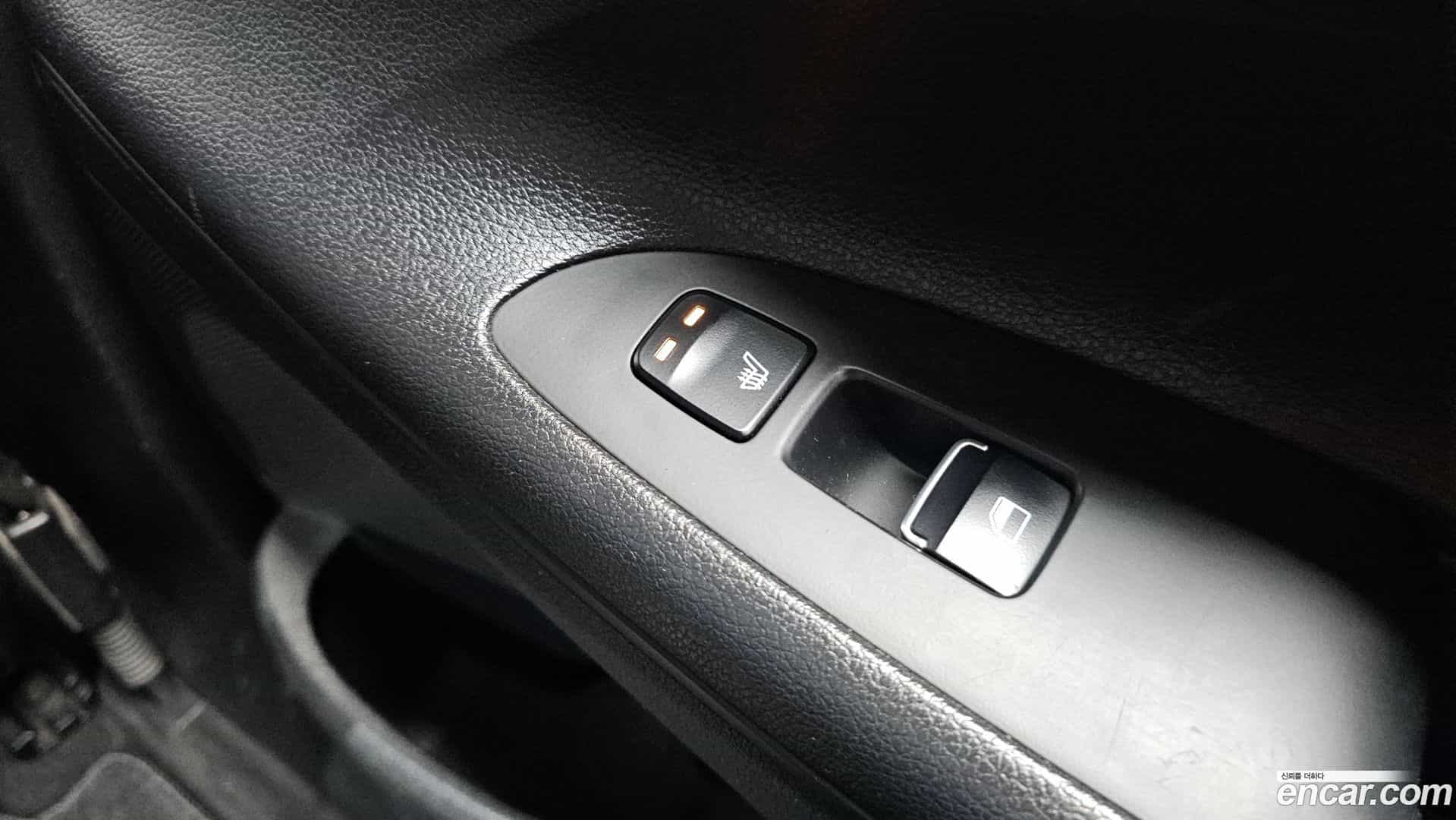 Grandeur Hyundai 2017.0-OPTION-023