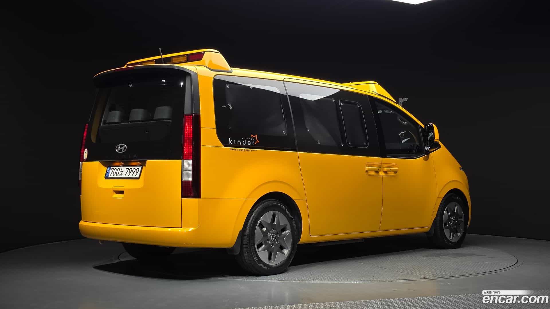Staria Hyundai 2024.6-OUTER-002