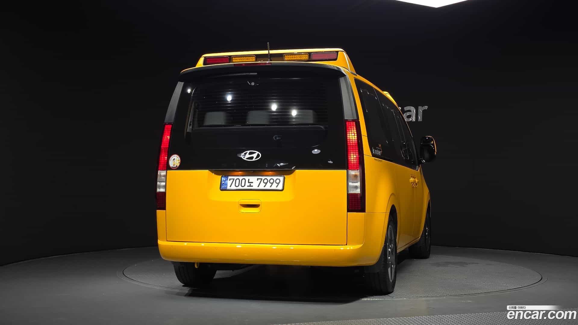 Staria Hyundai 2024.6-OUTER-004