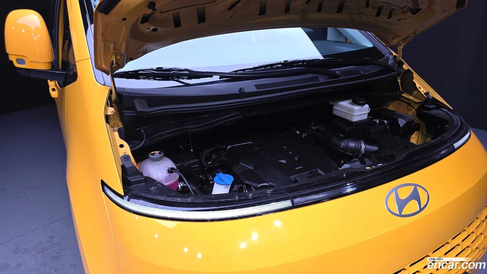 Staria Hyundai 2024.6-OUTER-006