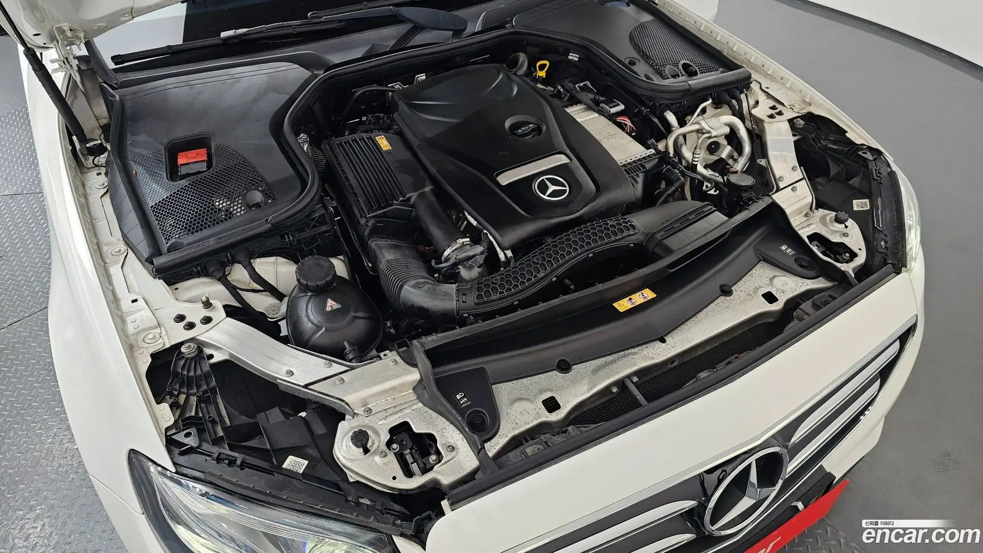 E-Class Mercedes-Benz 2016.7-OUTER-006