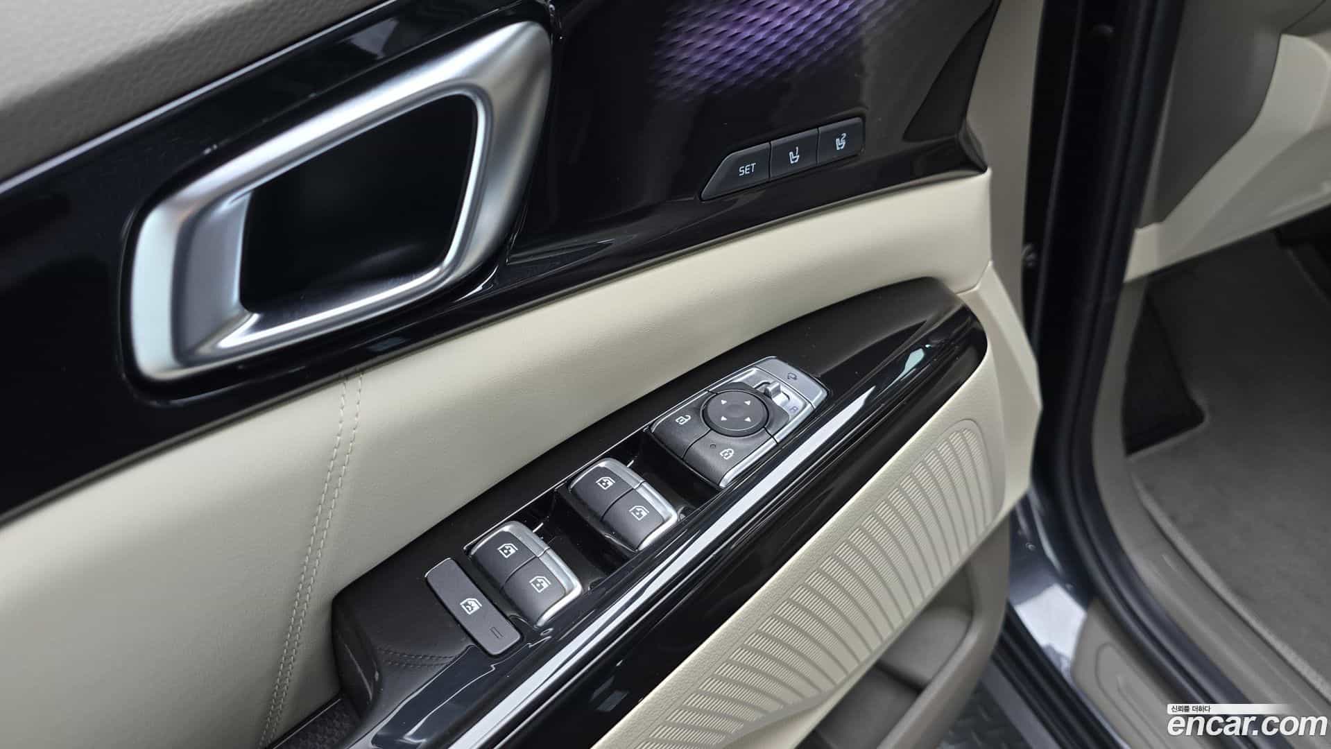 Canival Kia 2021.9-OPTION-019