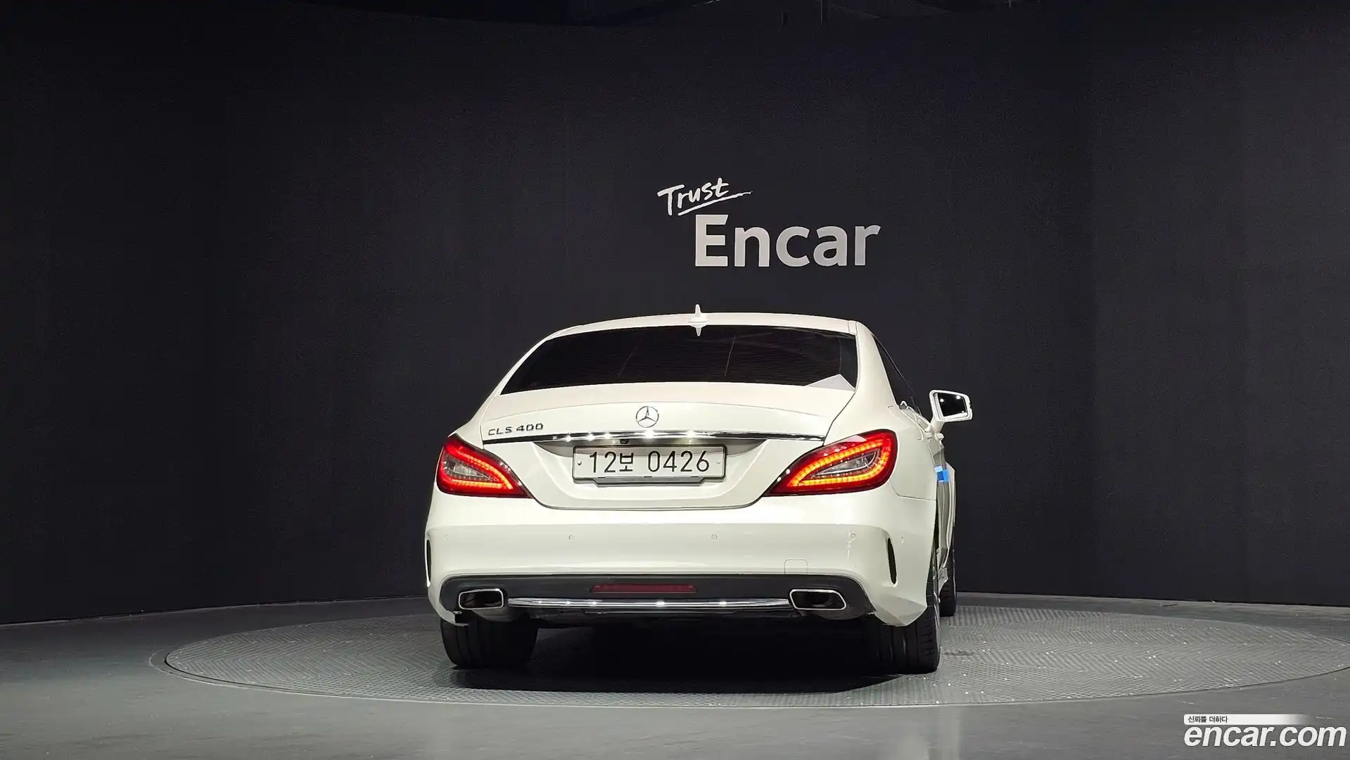 CLS-Class Mercedes-Benz 2016.8-OUTER-004