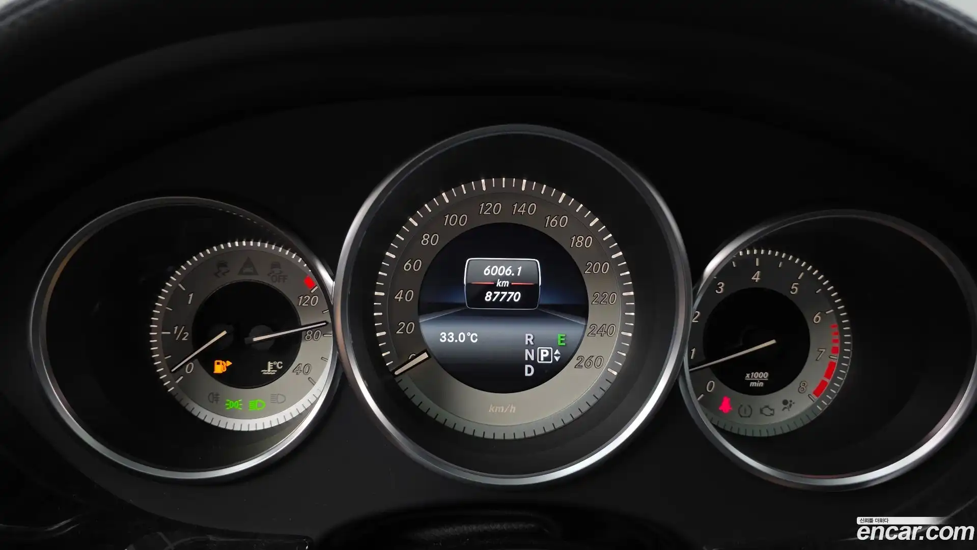 CLS-Class Mercedes-Benz 2016.8-INNER-008