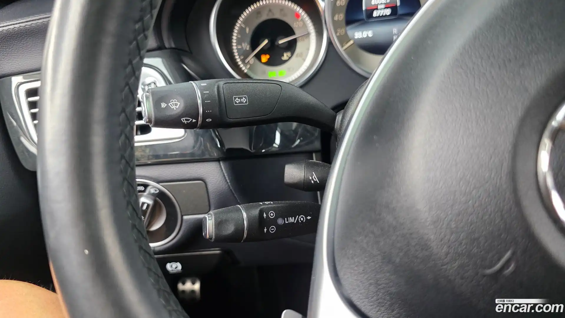 CLS-Class Mercedes-Benz 2016.8-OPTION-043