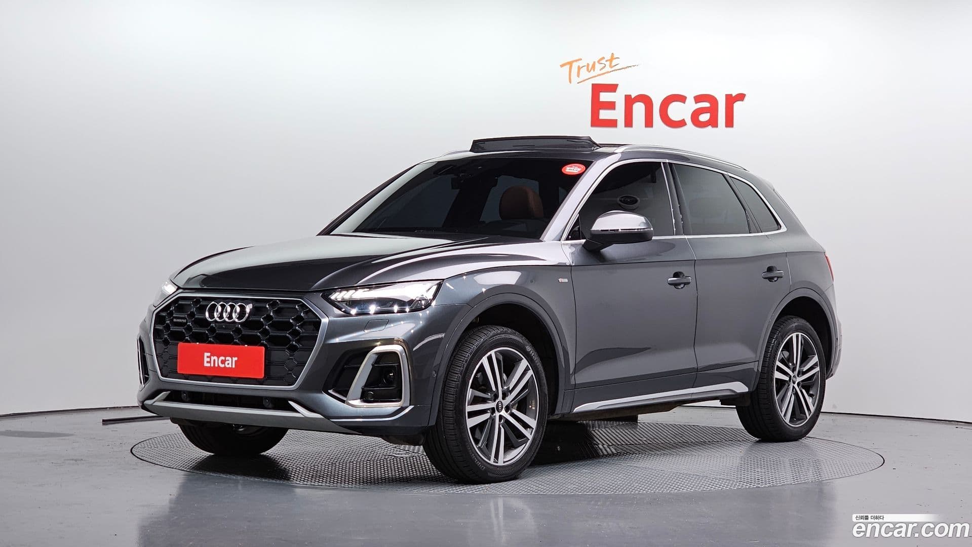 Main__Slider__Photo:Q5 Audi 2021.7-0