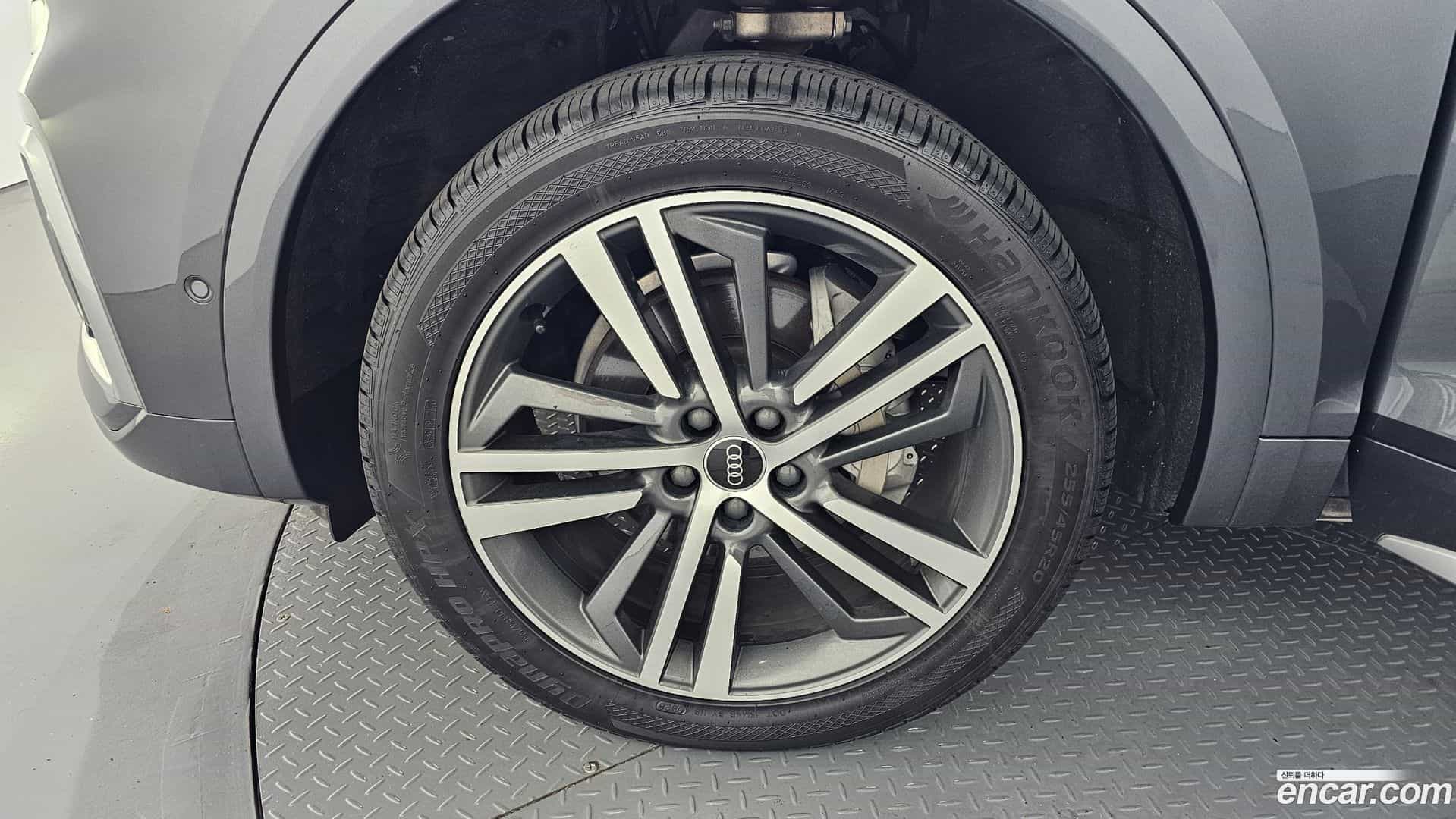 Q5 Audi 2021.7-OUTER-005
