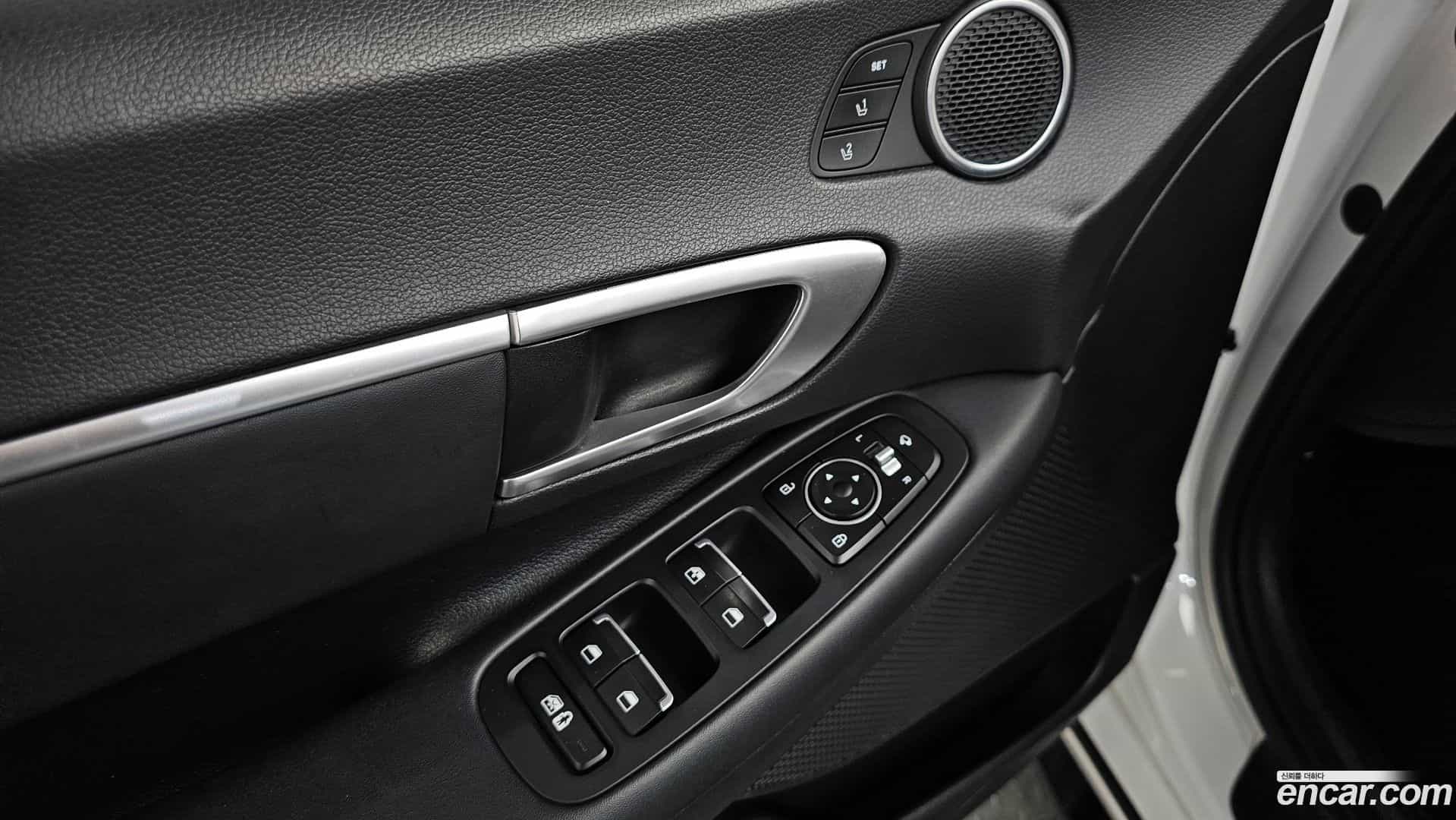 Sonata Hyundai 2019.4-OPTION-041