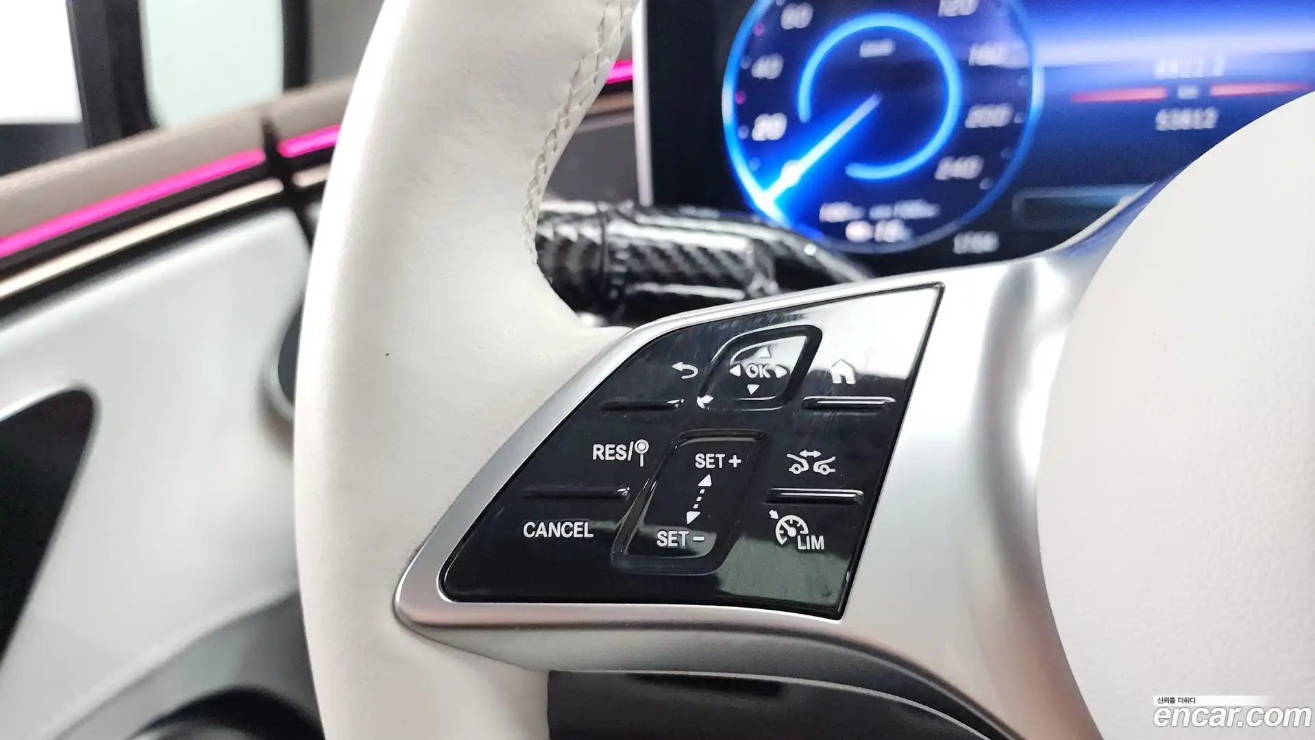 EQE Mercedes-Benz 2022.10-OPTION-020