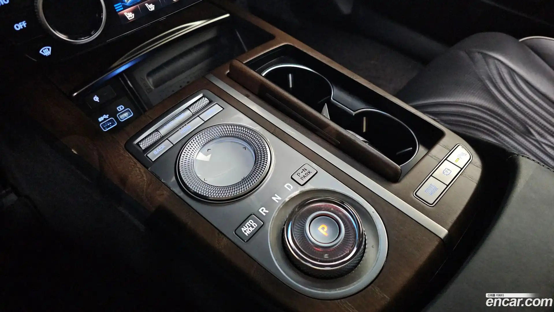 G80 Genesis 2022.6-INNER-009