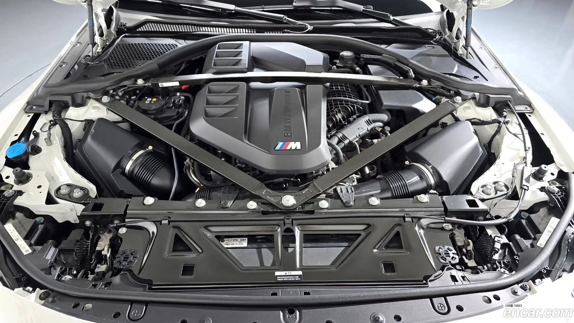 M2 BMW 2025.4-OUTER-006