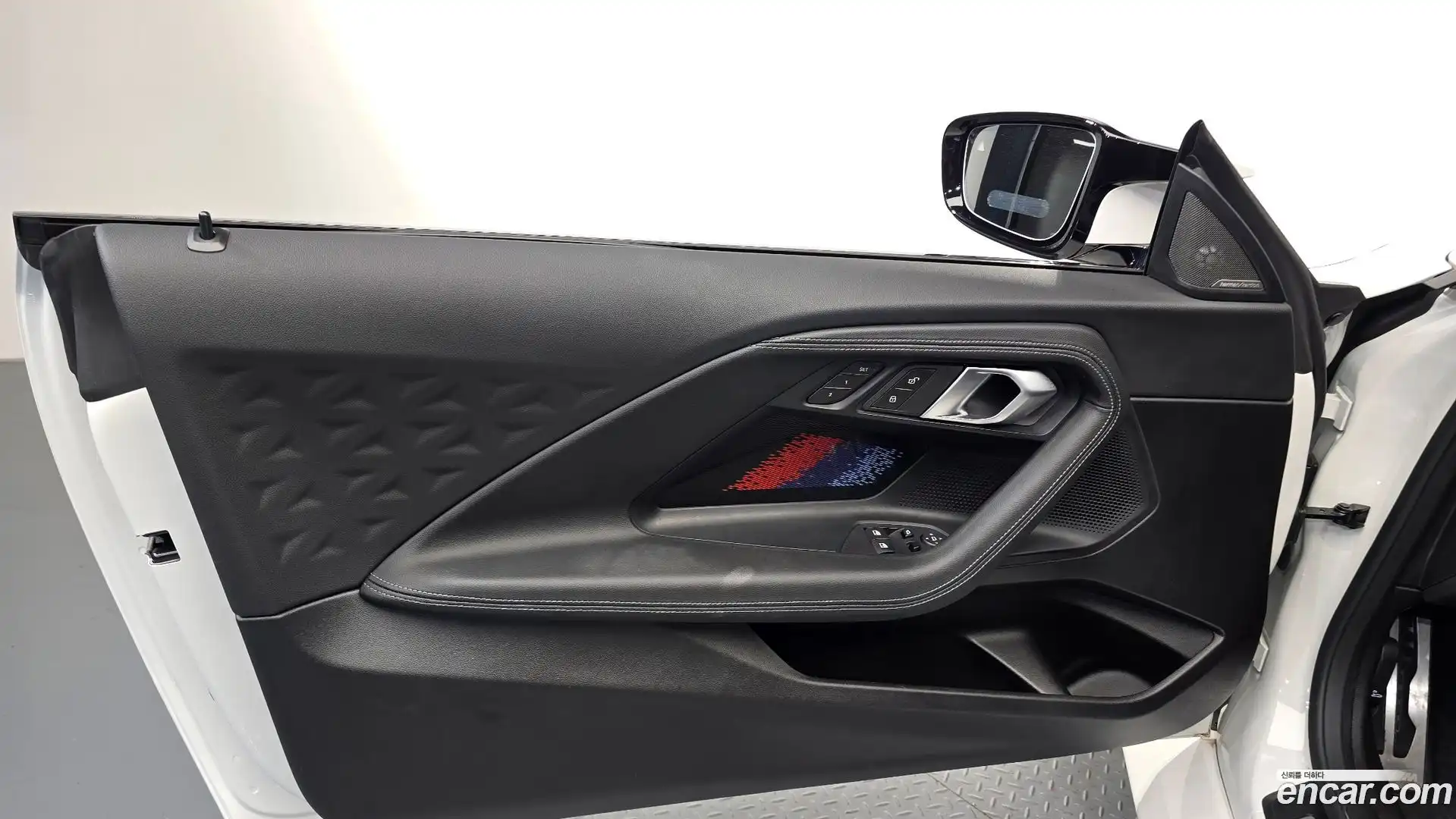 M2 BMW 2025.4-INNER-034