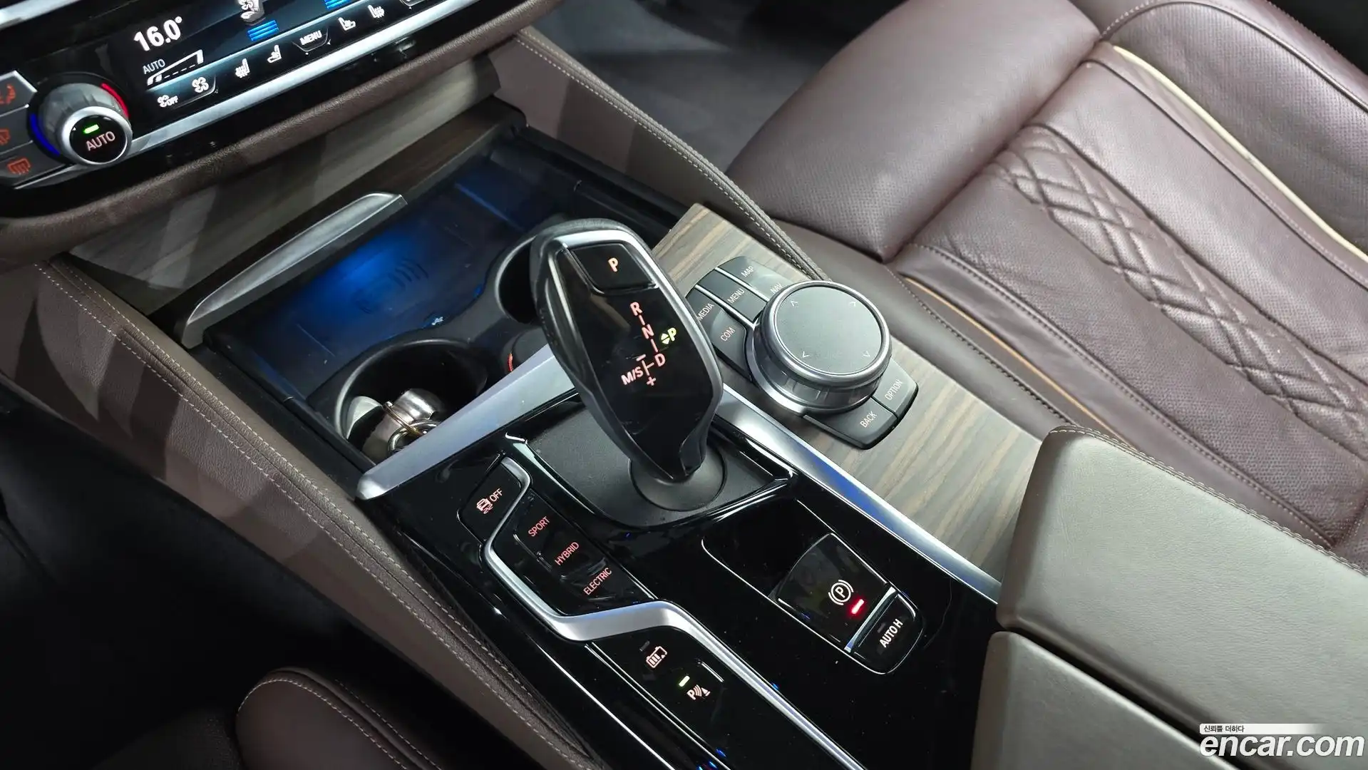 5-Series BMW 2020.10-INNER-009