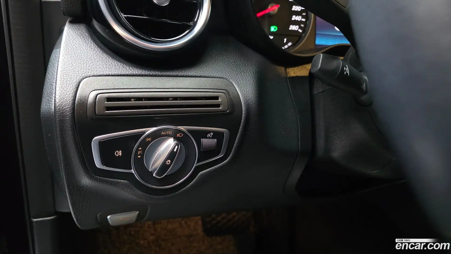 C-Class Mercedes-Benz 2019.11-OPTION-022