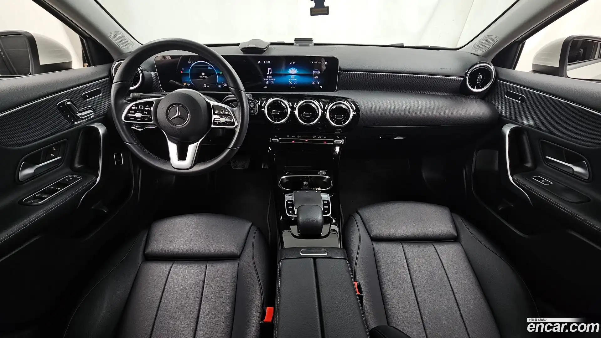 A-Class Mercedes-Benz 2020.4-INNER-007
