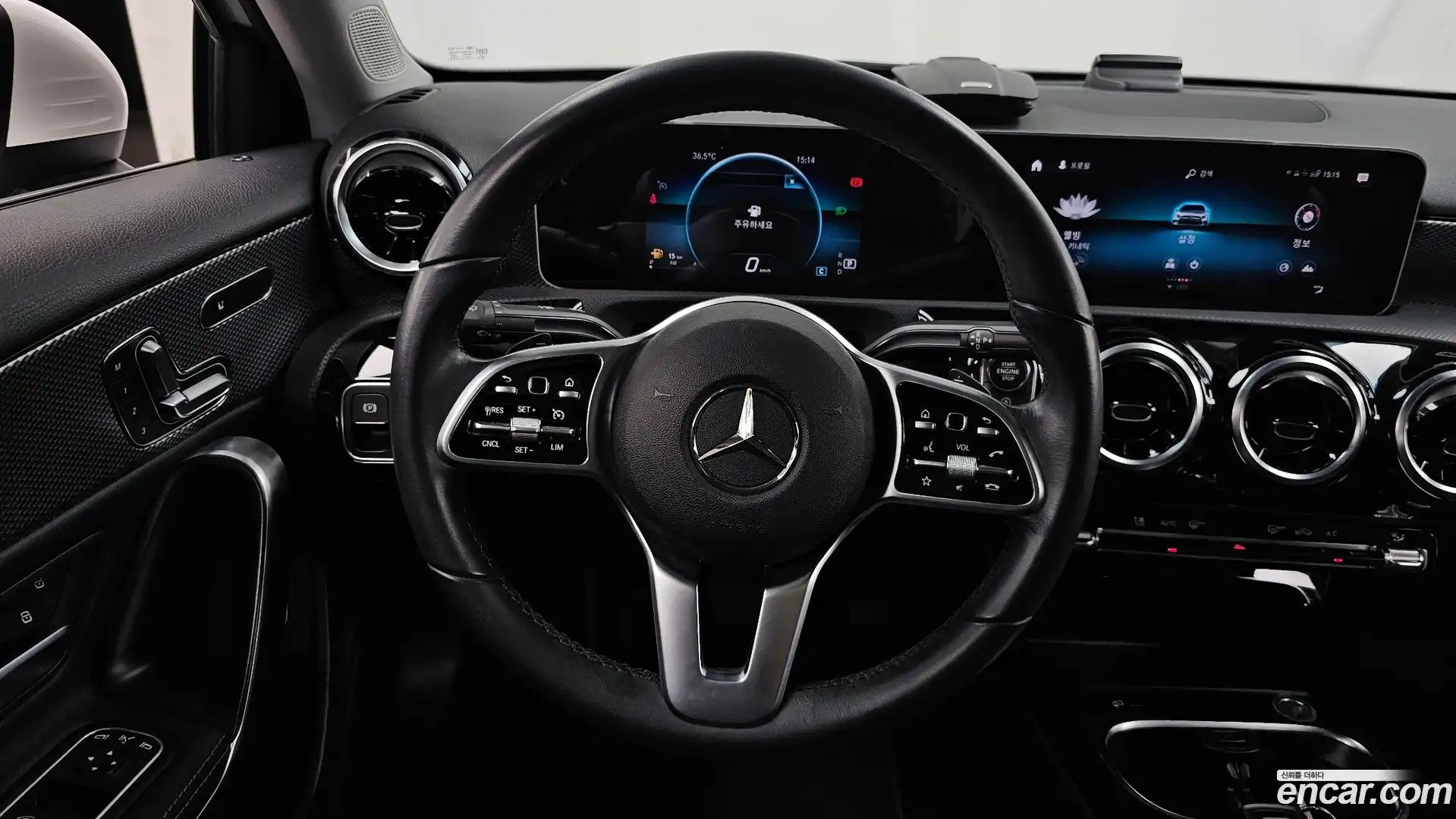 A-Class Mercedes-Benz 2020.4-OPTION-017