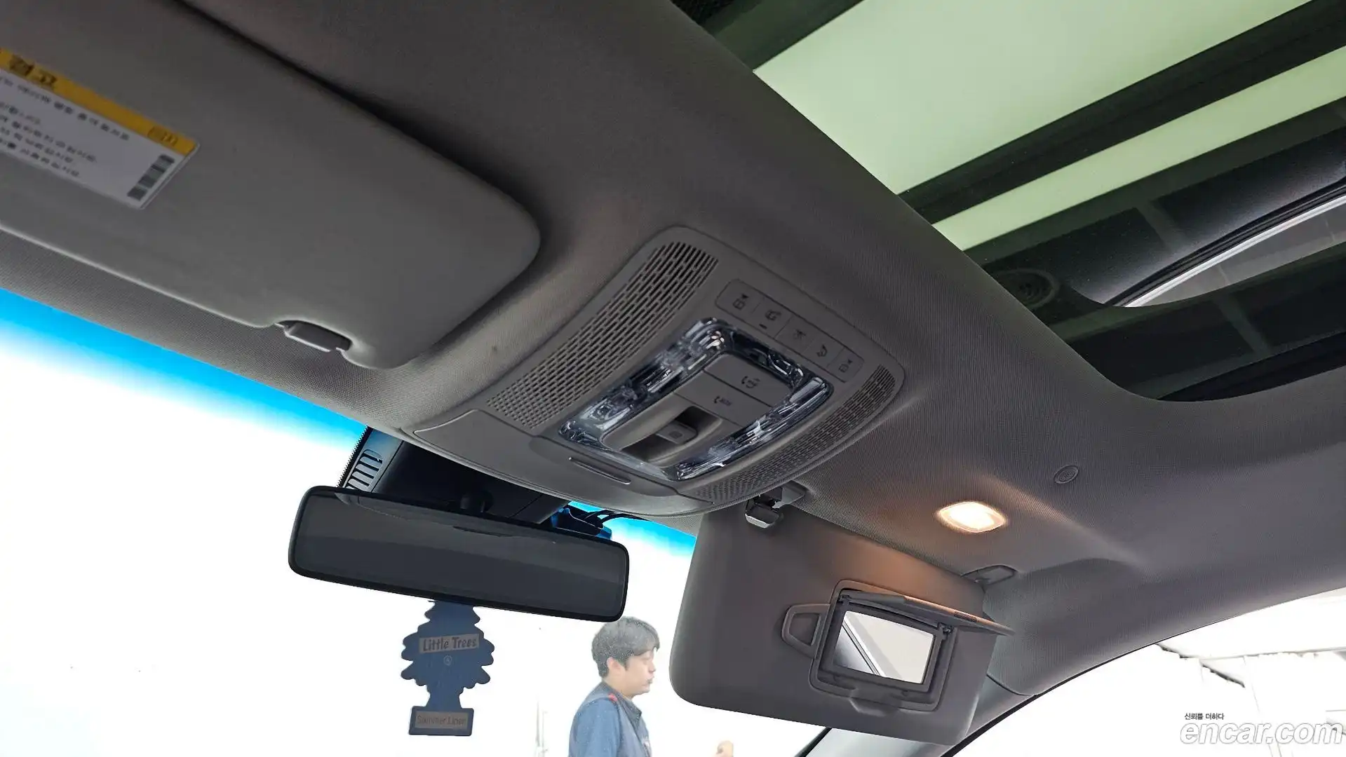 A-Class Mercedes-Benz 2020.4-OPTION-021