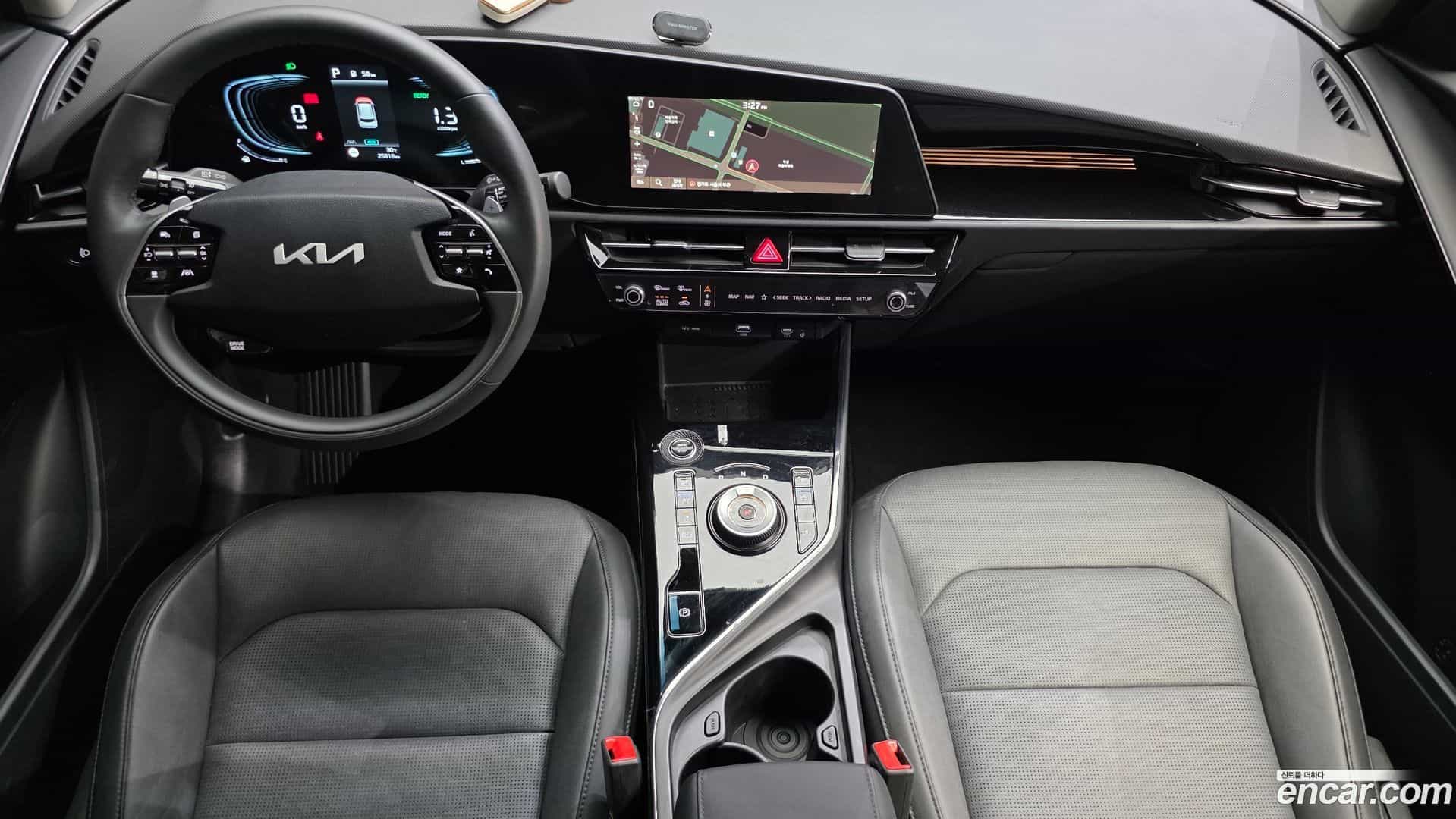 Niro Kia 2025.3-INNER-007