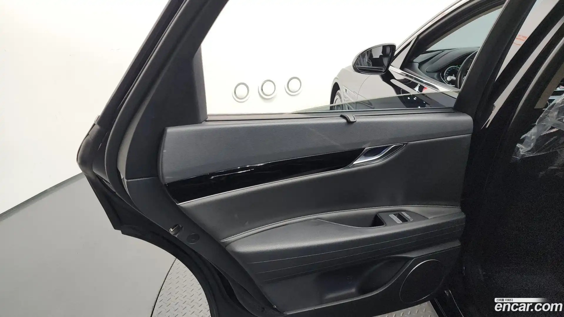 G80 Genesis 2021.7-INNER-035