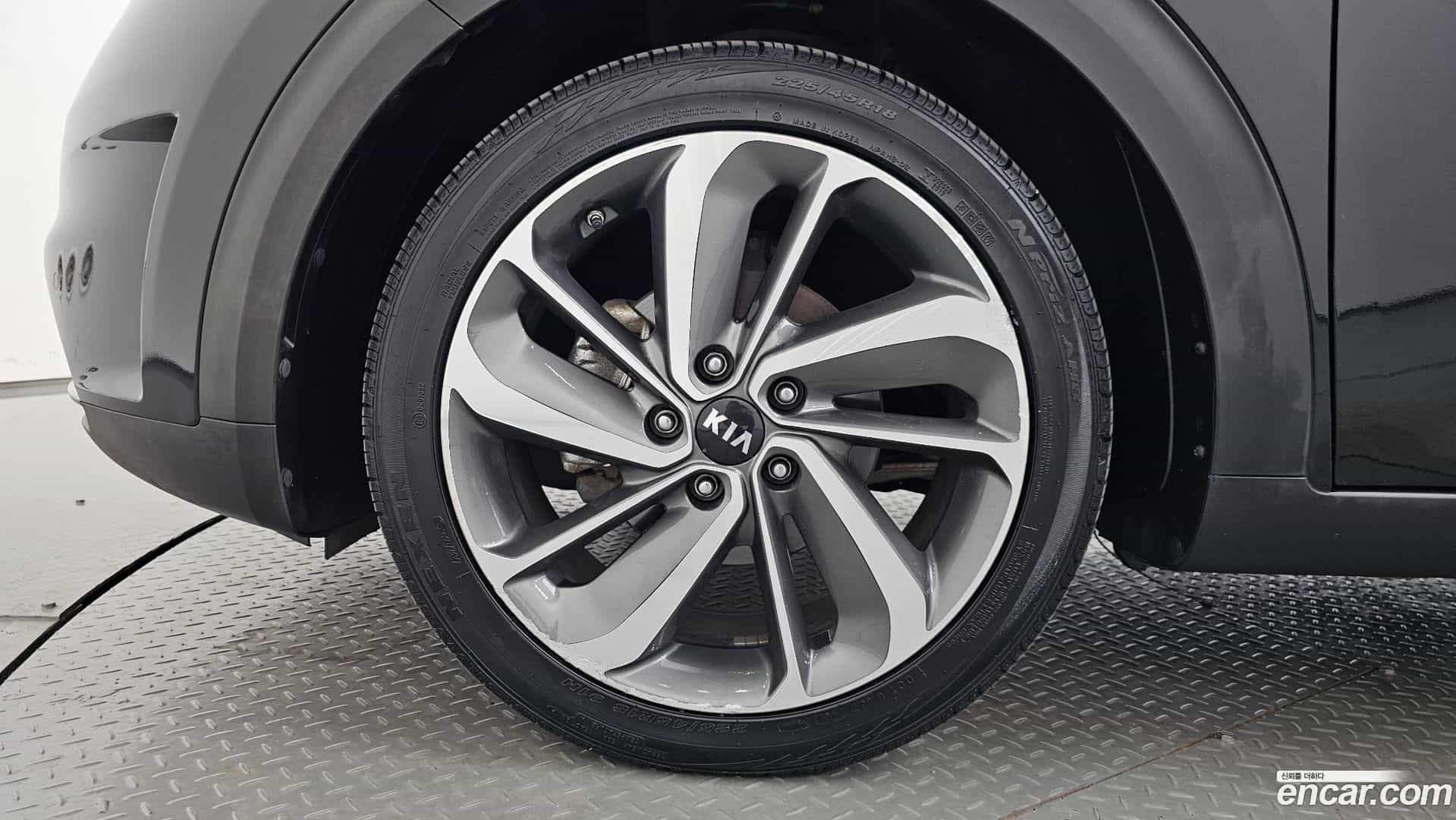 Niro Kia 2017.6-OUTER-005