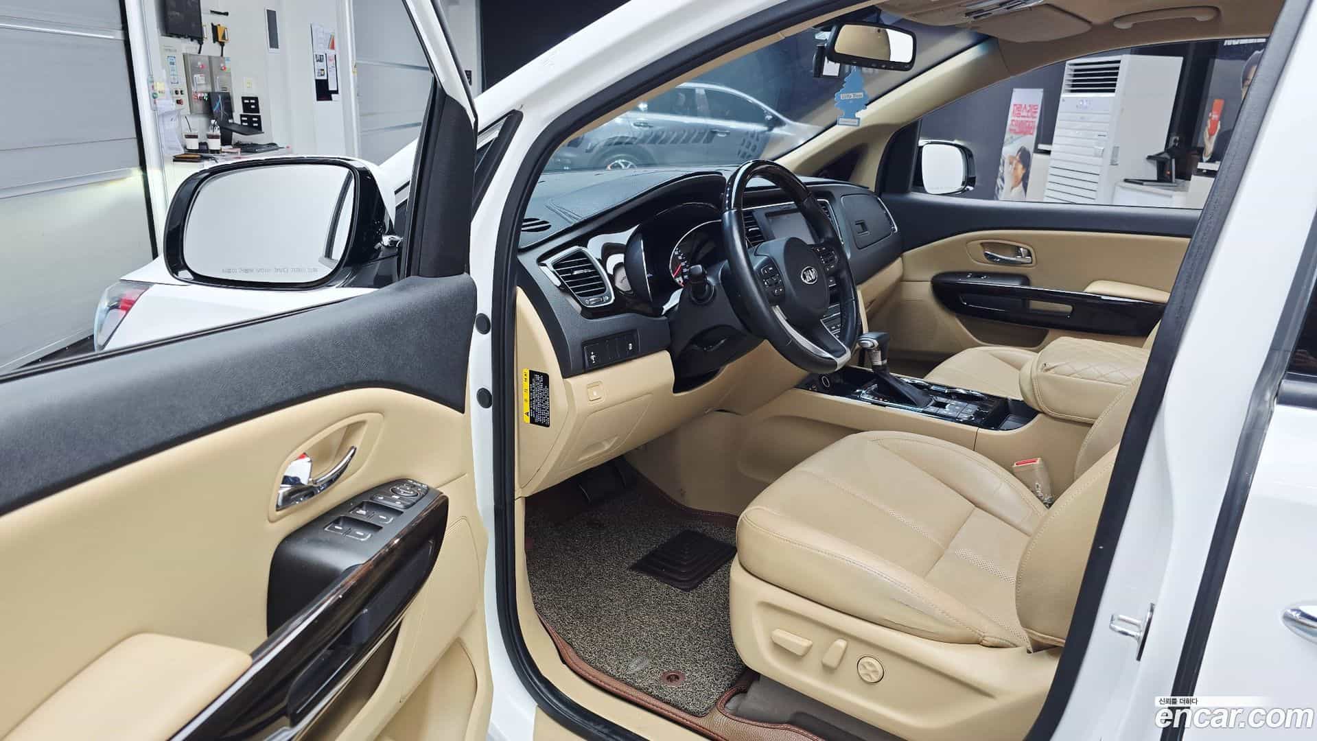 Canival Kia 2019.5-INNER-010