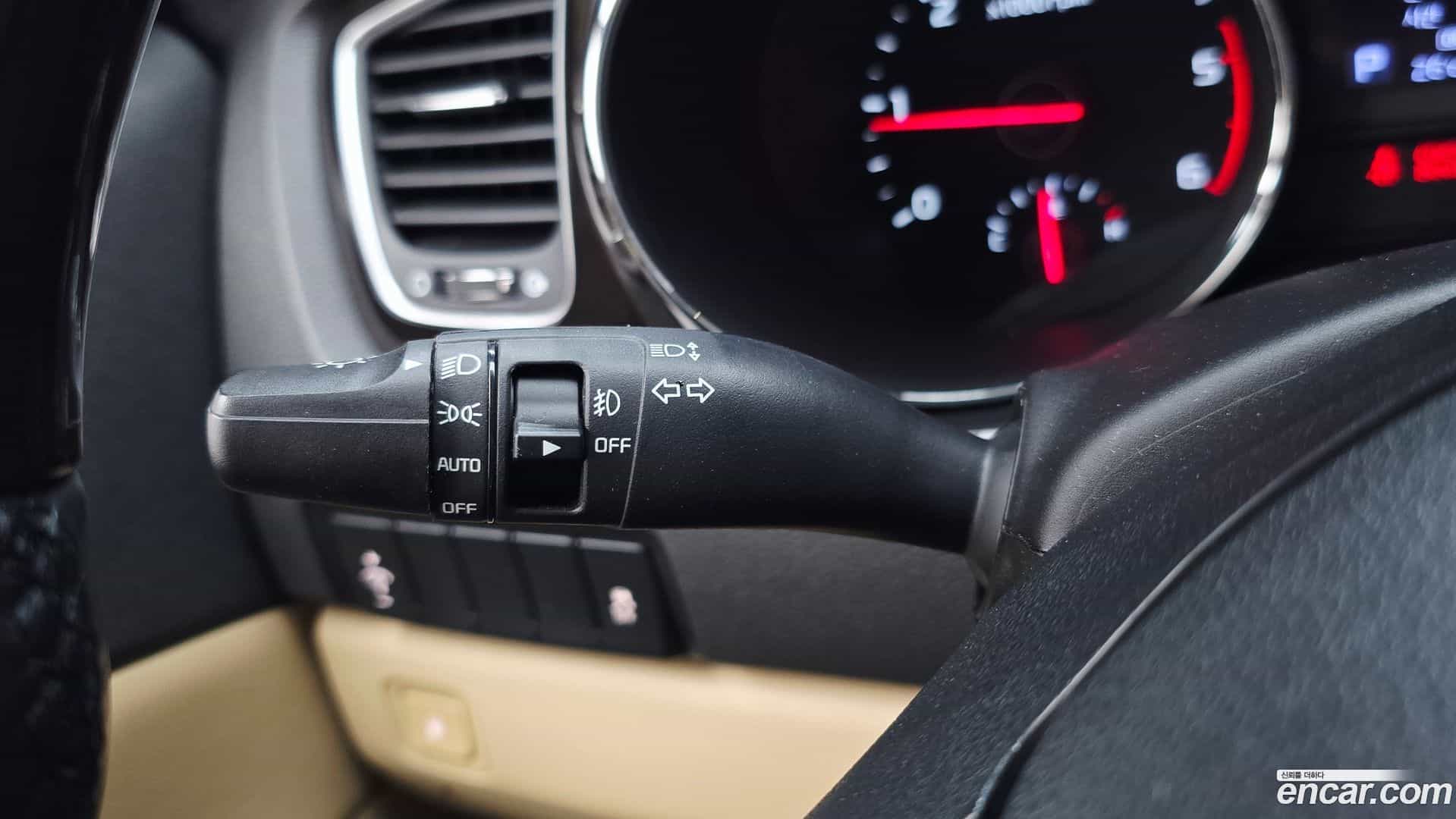 Canival Kia 2019.5-OPTION-043