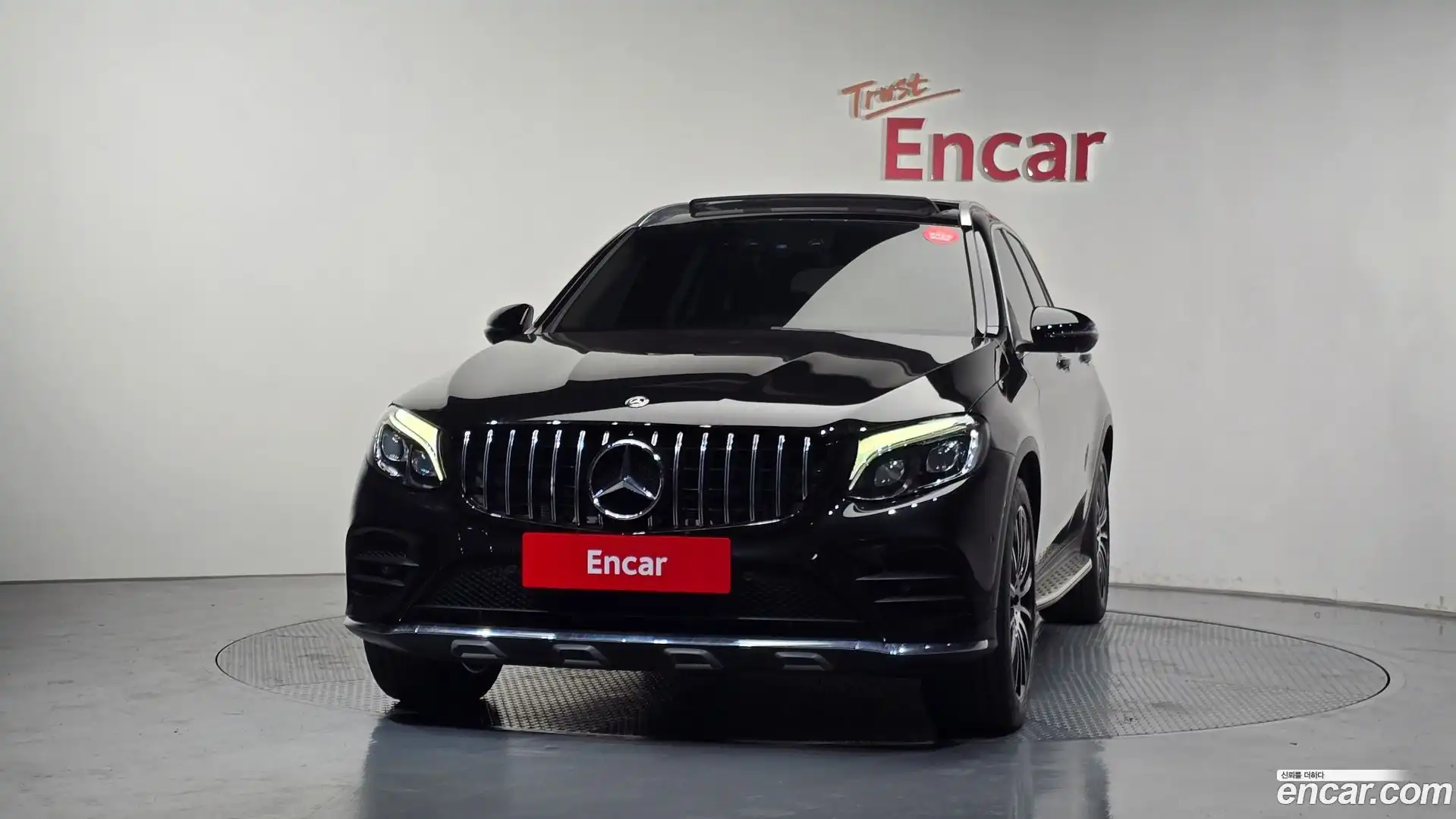 GLC-Class Mercedes-Benz 2019.11-OUTER-003