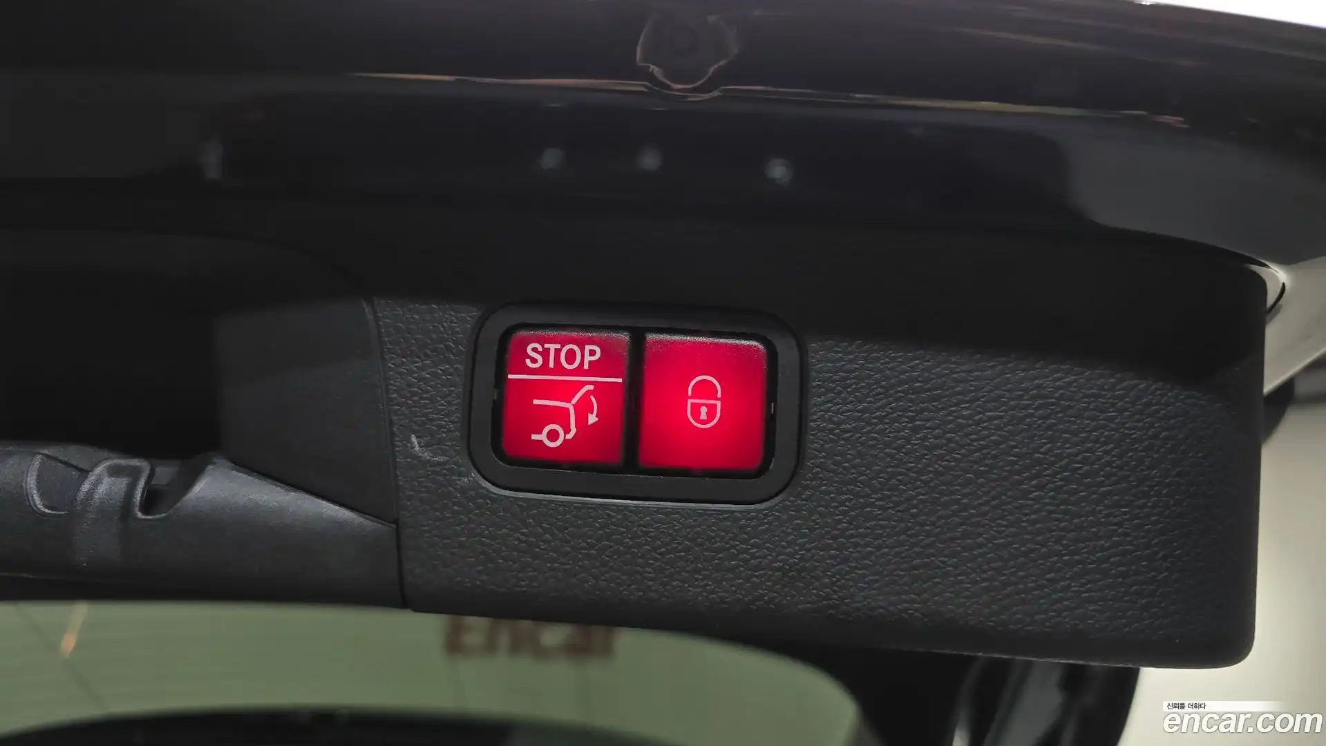 GLC-Class Mercedes-Benz 2019.11-OPTION-021