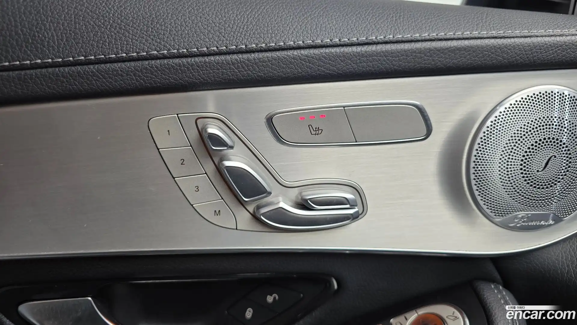 GLC-Class Mercedes-Benz 2019.11-OPTION-043