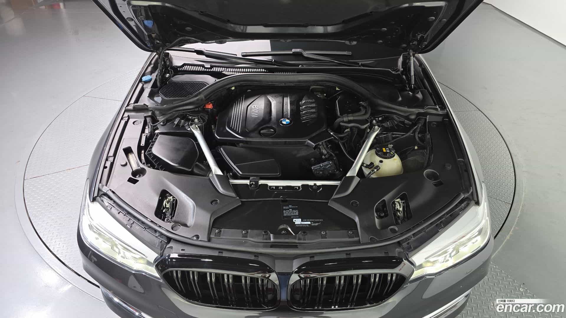 5-Series BMW 2018.1-OUTER-006