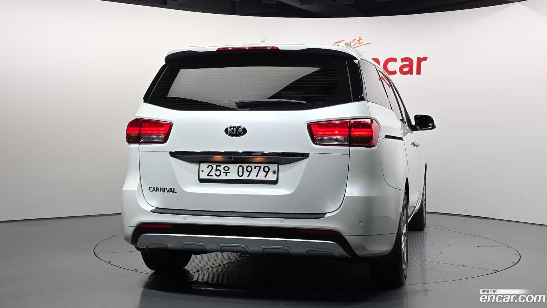 Canival Kia 2015.11-OUTER-004
