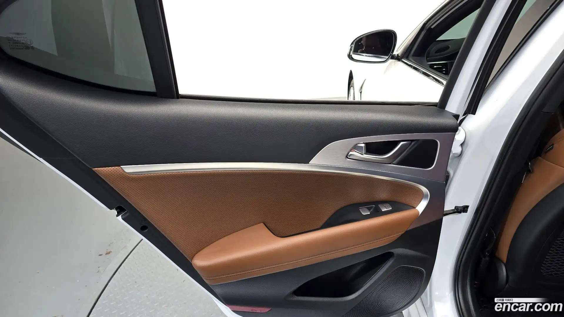 G70 Genesis 2020.5-INNER-035