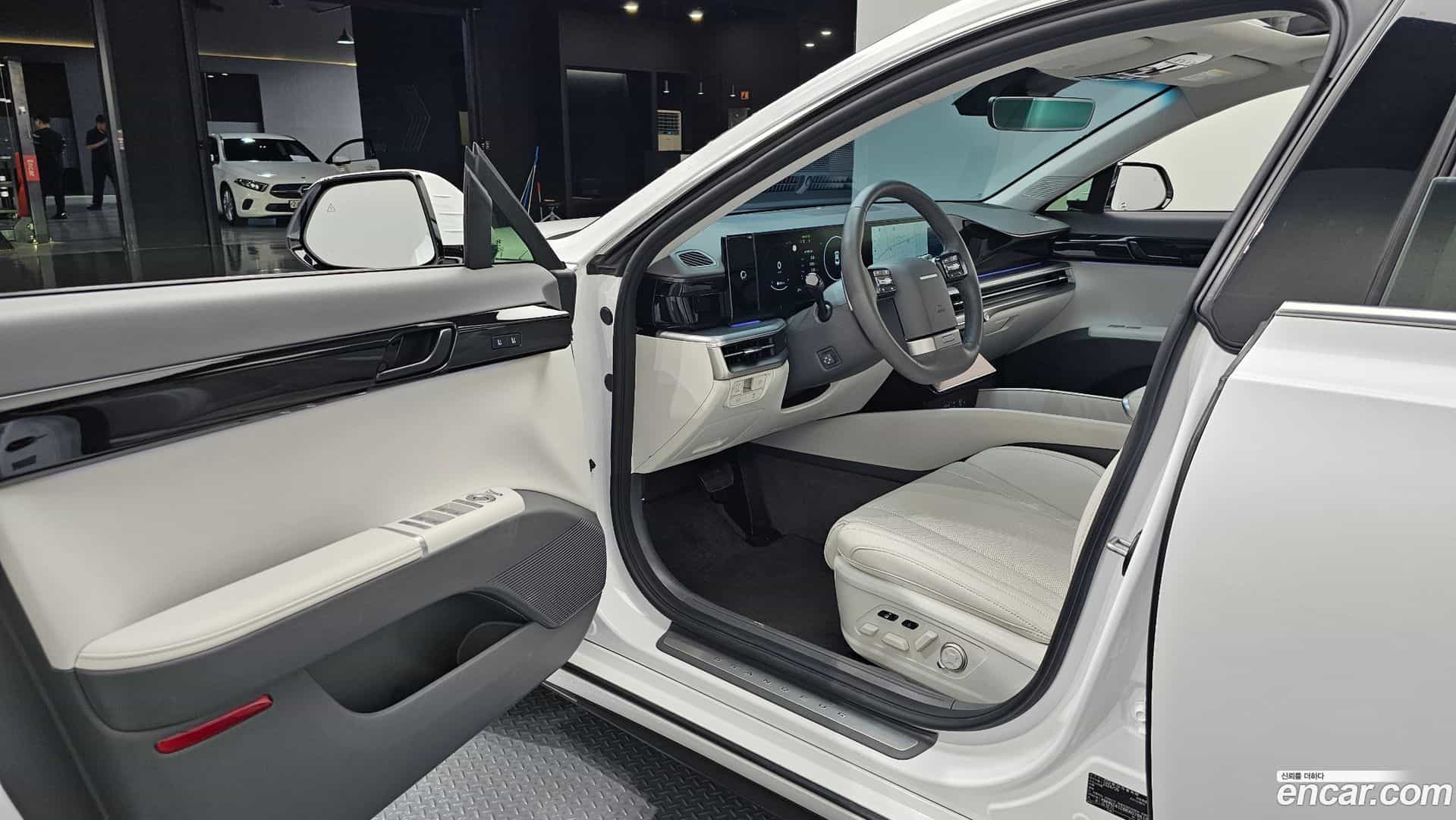 Grandeur Hyundai 2024.5-INNER-010
