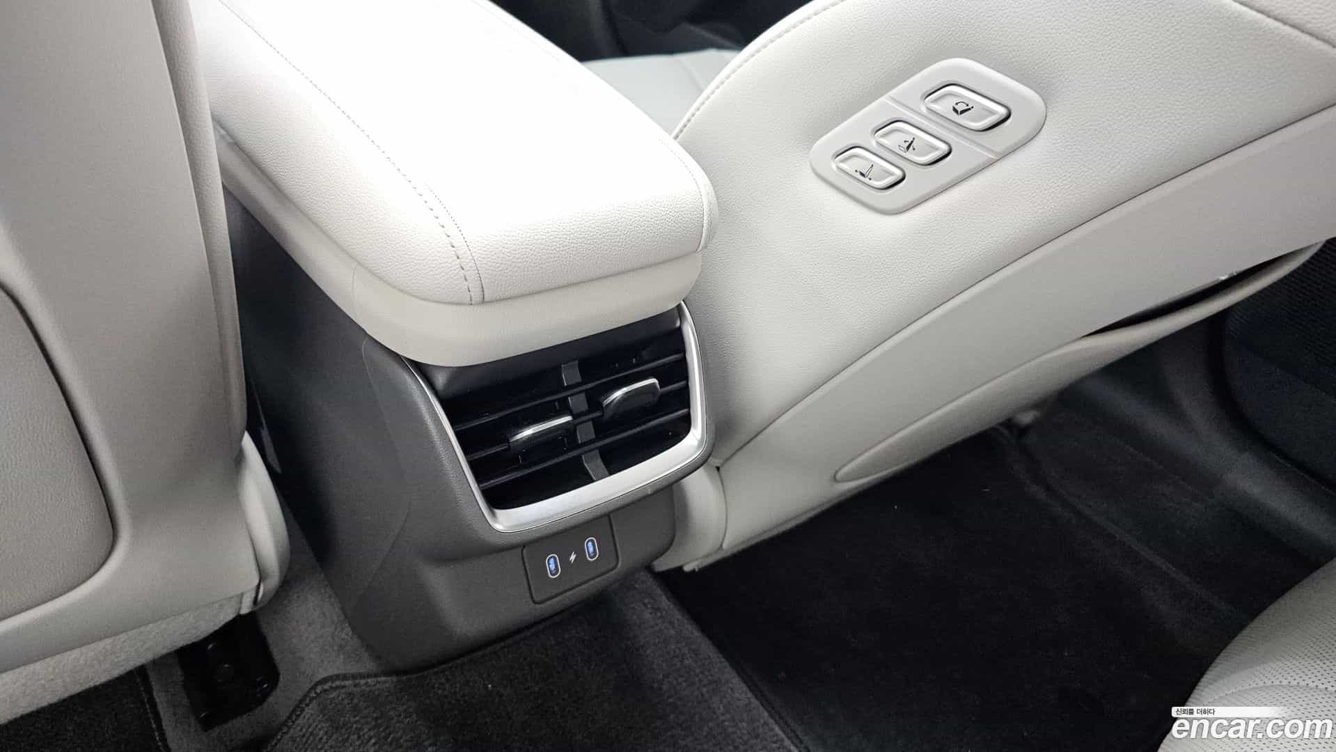Grandeur Hyundai 2024.5-OPTION-046